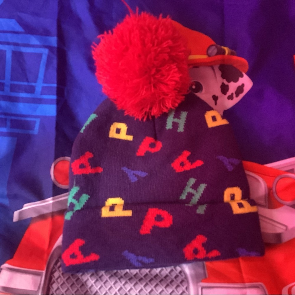 Alphabet hat - Picture 3 of 3